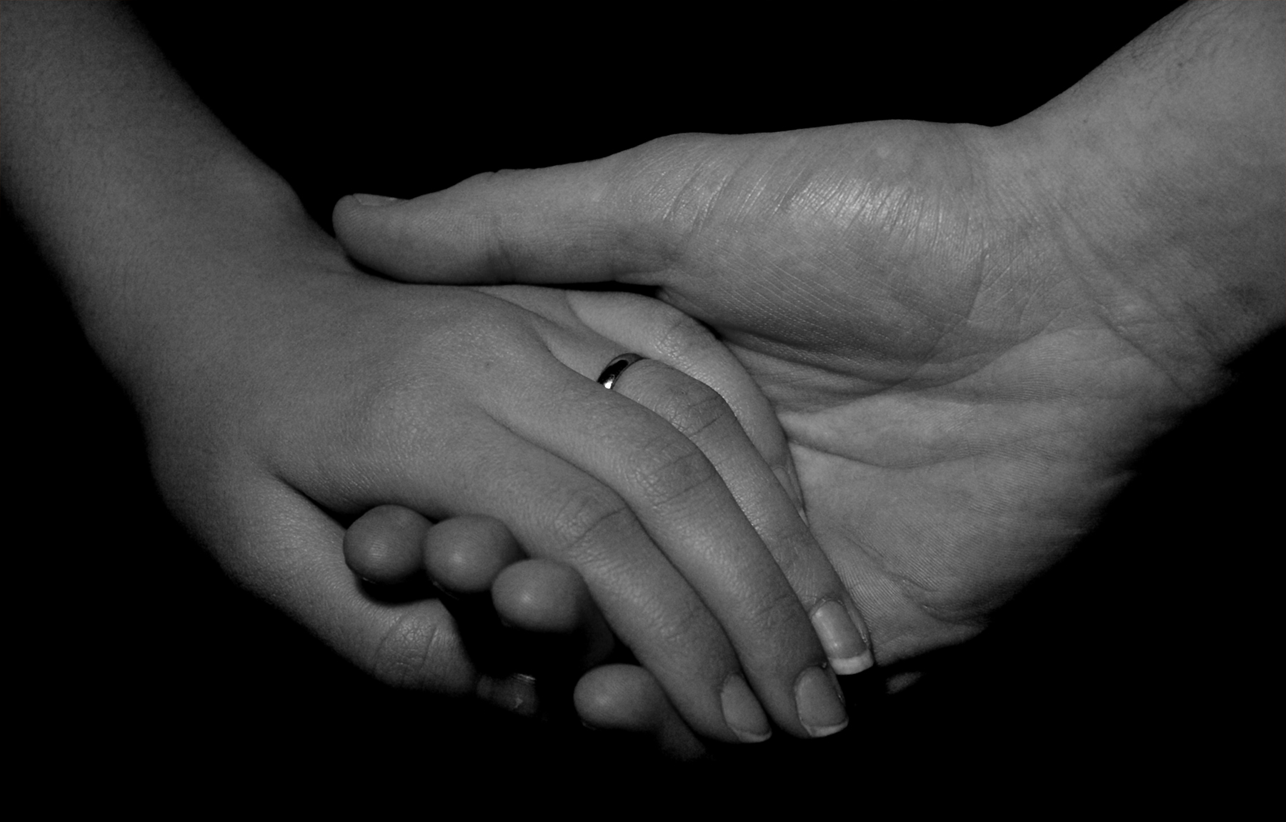 Взять бесплатные руки. Рука в руке. Мужская и женская рука. Мужская и женская рука вместе. Кука рука.
